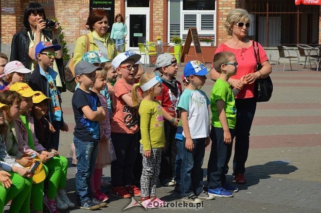Przedszkolny Festiwal Tańca z „Krainą Misiów” [20.05.2016] - zdjęcie #99 - eOstroleka.pl
