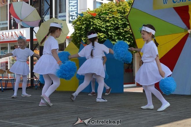 Przedszkolny Festiwal Tańca z „Krainą Misiów” [20.05.2016] - zdjęcie #105 - eOstroleka.pl