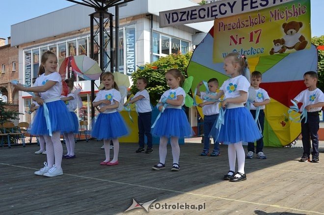 Przedszkolny Festiwal Tańca z „Krainą Misiów” [20.05.2016] - zdjęcie #60 - eOstroleka.pl