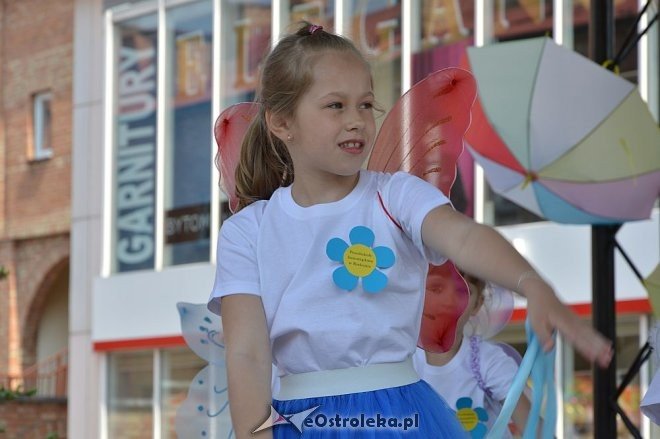 Przedszkolny Festiwal Tańca z „Krainą Misiów” [20.05.2016] - zdjęcie #59 - eOstroleka.pl