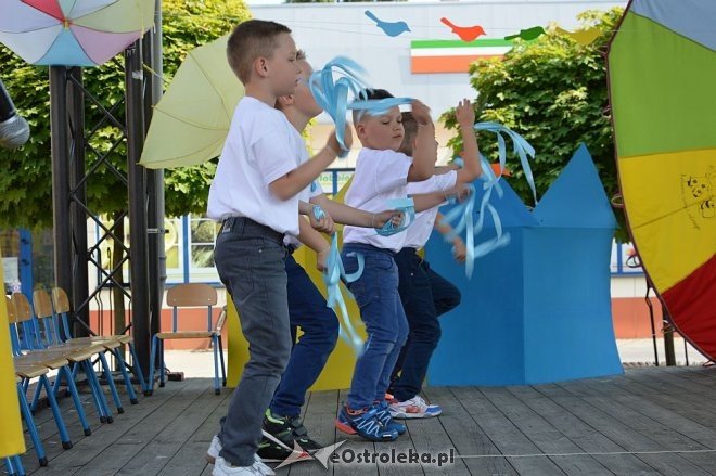 Przedszkolny Festiwal Tańca z „Krainą Misiów” [20.05.2016] - zdjęcie #145 - eOstroleka.pl