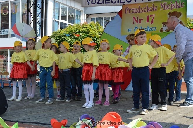 Przedszkolny Festiwal Tańca z „Krainą Misiów” [20.05.2016] - zdjęcie #20 - eOstroleka.pl