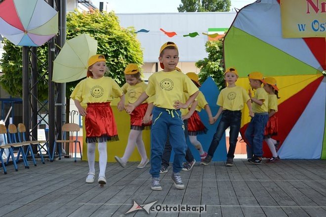 Przedszkolny Festiwal Tańca z „Krainą Misiów” [20.05.2016] - zdjęcie #3 - eOstroleka.pl