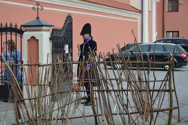 Inscenizacja obrony klasztoru w Ostrołęce [21.05.2016] - zdjęcie #33 - eOstroleka.pl
