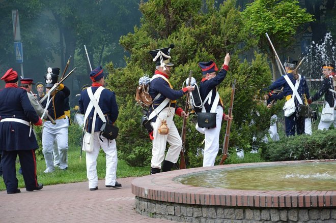 Inscenizacja obrony klasztoru w Ostrołęce [21.05.2016] - zdjęcie #126 - eOstroleka.pl