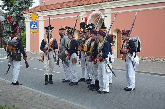 Inscenizacja obrony klasztoru w Ostrołęce [21.05.2016] - zdjęcie #105 - eOstroleka.pl