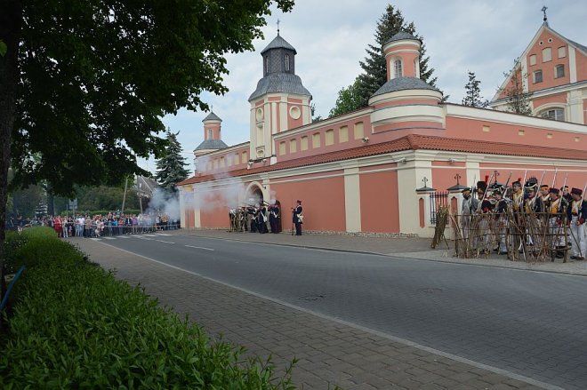Inscenizacja obrony klasztoru w Ostrołęce [21.05.2016] - zdjęcie #78 - eOstroleka.pl