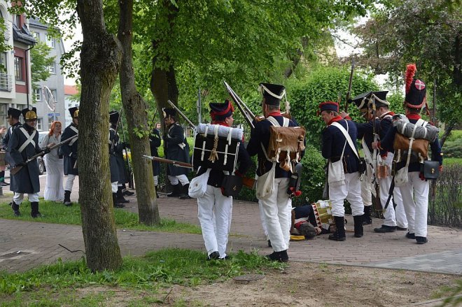 Inscenizacja obrony klasztoru w Ostrołęce [21.05.2016] - zdjęcie #57 - eOstroleka.pl