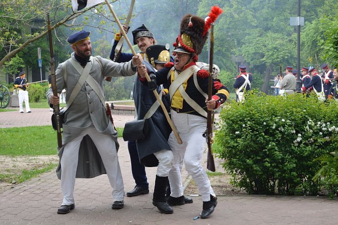 Inscenizacja obrony klasztoru w Ostrołęce [21.05.2016] - zdjęcie #52 - eOstroleka.pl