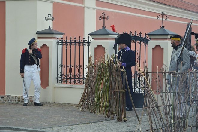 Inscenizacja obrony klasztoru w Ostrołęce [21.05.2016] - zdjęcie #142 - eOstroleka.pl