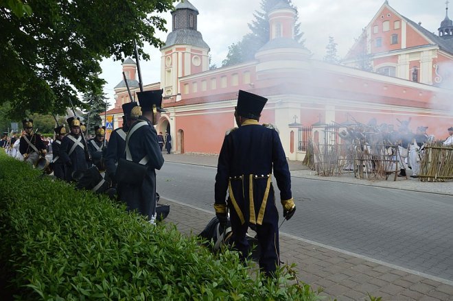Inscenizacja obrony klasztoru w Ostrołęce [21.05.2016] - zdjęcie #152 - eOstroleka.pl