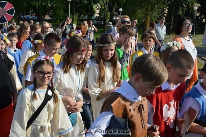 Miejskie obchody 1050. rocznicy Chrztu Polski [22.05.2016] - zdjęcie #87 - eOstroleka.pl