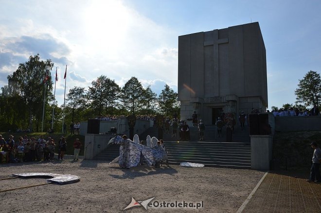 Miejskie obchody 1050. rocznicy Chrztu Polski [22.05.2016] - zdjęcie #161 - eOstroleka.pl
