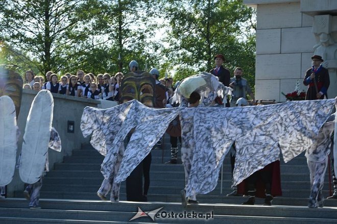 Miejskie obchody 1050. rocznicy Chrztu Polski [22.05.2016] - zdjęcie #145 - eOstroleka.pl