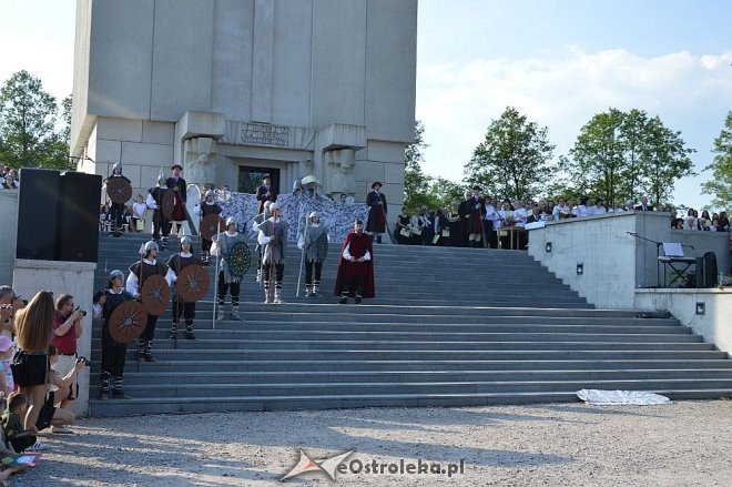 Miejskie obchody 1050. rocznicy Chrztu Polski [22.05.2016] - zdjęcie #109 - eOstroleka.pl