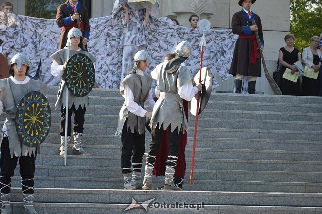 Miejskie obchody 1050. rocznicy Chrztu Polski [22.05.2016] - zdjęcie #105 - eOstroleka.pl