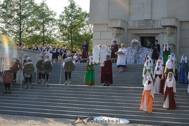 Miejskie obchody 1050. rocznicy Chrztu Polski [22.05.2016] - zdjęcie #95 - eOstroleka.pl