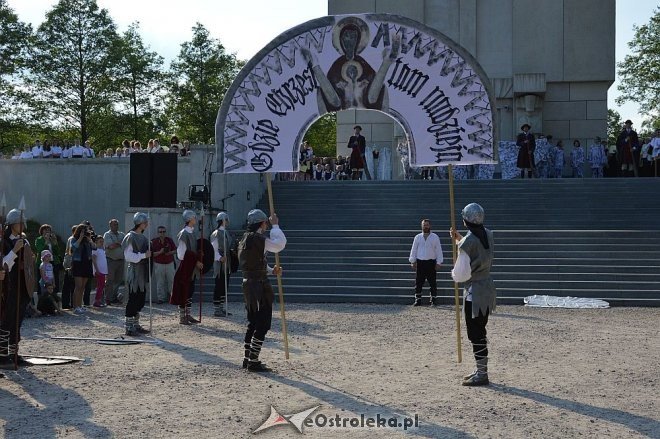 Miejskie obchody 1050. rocznicy Chrztu Polski [22.05.2016] - zdjęcie #84 - eOstroleka.pl