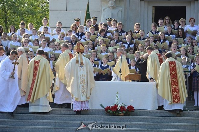 Miejskie obchody 1050. rocznicy Chrztu Polski [22.05.2016] - zdjęcie #6 - eOstroleka.pl