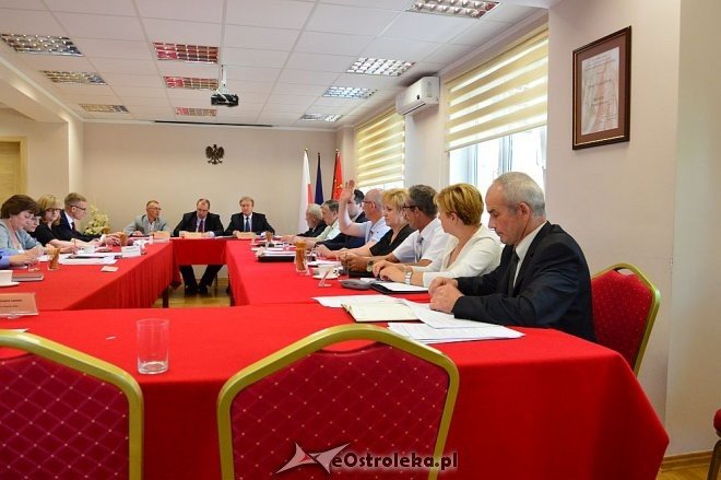 XIX sesja Rady Gminy Olszewo-Borki [25.06.2016] - zdjęcie #35 - eOstroleka.pl