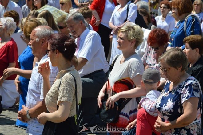 Boże Ciało 2016 w Ostrołęce [26.05.2016] - zdjęcie #15 - eOstroleka.pl