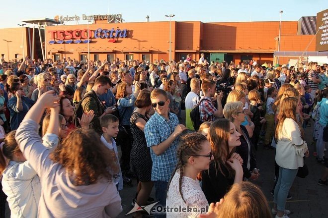 Koncert Uwielbienia - Trzecia Godzina Dnia [26.05.2016] - zdjęcie #33 - eOstroleka.pl