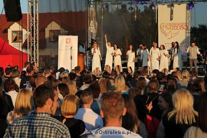 Koncert Uwielbienia - Trzecia Godzina Dnia [26.05.2016] - zdjęcie #6 - eOstroleka.pl