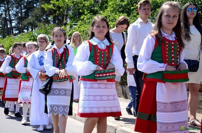 Procesja Bożego Ciała w Kadzidle [26.05.2016] - zdjęcie #53 - eOstroleka.pl
