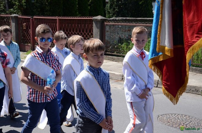 Procesja Bożego Ciała w Kadzidle [26.05.2016] - zdjęcie #46 - eOstroleka.pl