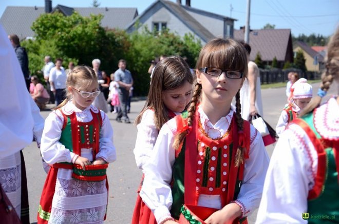 Procesja Bożego Ciała w Kadzidle [26.05.2016] - zdjęcie #35 - eOstroleka.pl