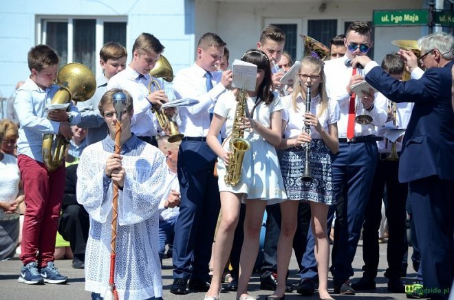 Procesja Bożego Ciała w Kadzidle [26.05.2016] - zdjęcie #9 - eOstroleka.pl