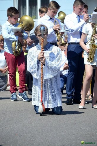 Procesja Bożego Ciała w Kadzidle [26.05.2016] - zdjęcie #8 - eOstroleka.pl