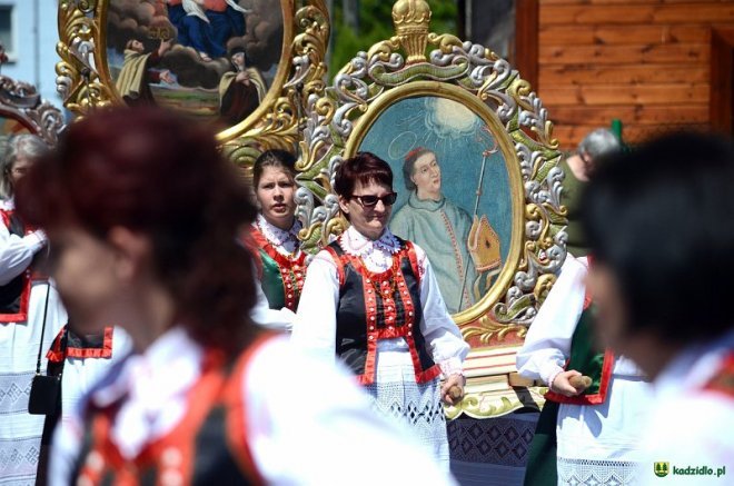 Procesja Bożego Ciała w Kadzidle [26.05.2016] - zdjęcie #7 - eOstroleka.pl