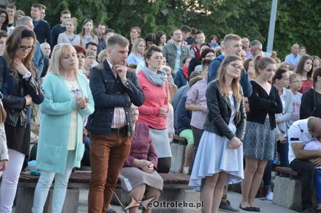 Koncert Uwielbienia w Myszyńcu [26.05.2016] - zdjęcie #15 - eOstroleka.pl