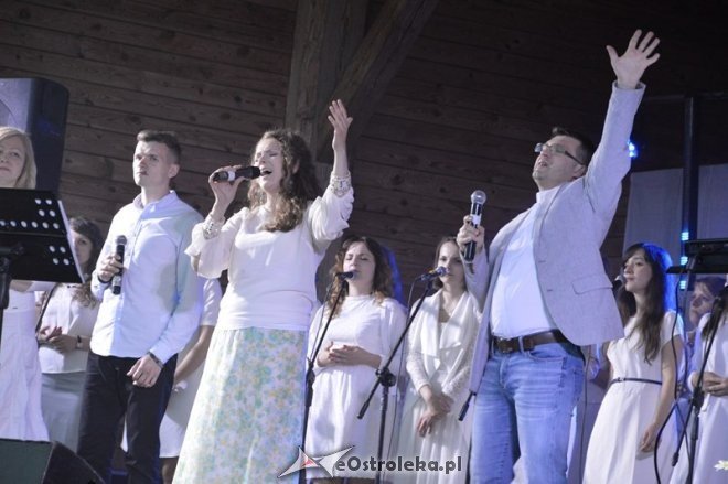 Koncert Uwielbienia w Myszyńcu [26.05.2016] - zdjęcie #20 - eOstroleka.pl