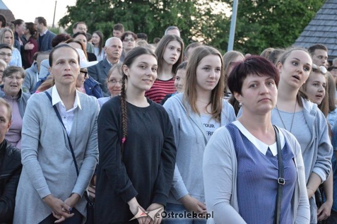 Koncert Uwielbienia w Myszyńcu [26.05.2016] - zdjęcie #31 - eOstroleka.pl