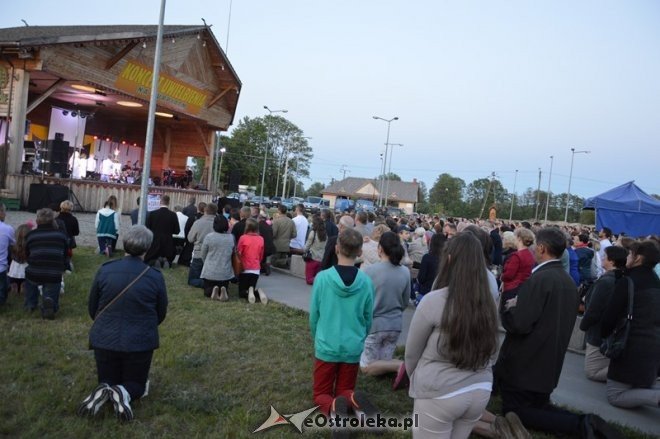 Koncert Uwielbienia w Myszyńcu [26.05.2016] - zdjęcie #42 - eOstroleka.pl