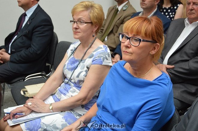 XX sesja Rady Powiatu w Ostrołęce [30.05.2016] - zdjęcie #54 - eOstroleka.pl