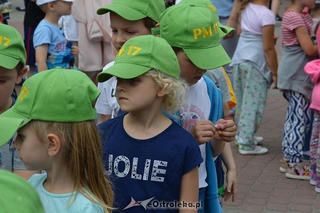 Językowy Dzień Dziecka z I LO w Ostrołęce [01.06.2016] - zdjęcie #47 - eOstroleka.pl