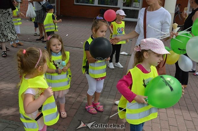 Językowy Dzień Dziecka z I LO w Ostrołęce [01.06.2016] - zdjęcie #59 - eOstroleka.pl