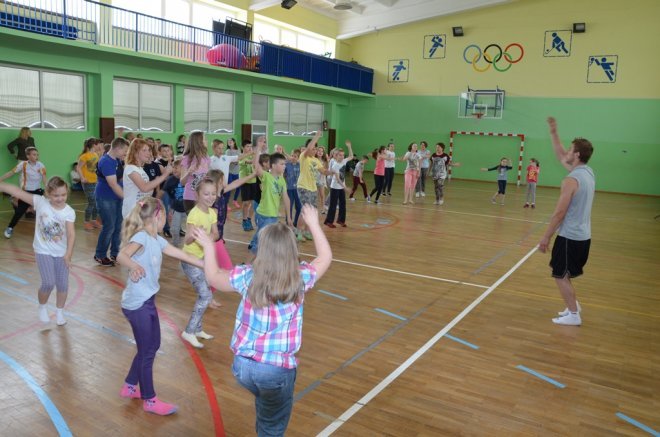 Dzień Dziecka w SP Nr 2 [1.06.2016] - zdjęcie #24 - eOstroleka.pl