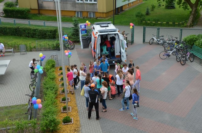 Dzień Dziecka w SP Nr 2 [1.06.2016] - zdjęcie #17 - eOstroleka.pl