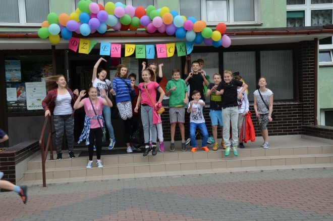 Dzień Dziecka w SP Nr 2 [1.06.2016] - zdjęcie #11 - eOstroleka.pl