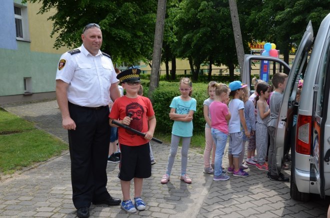 Dzień Dziecka w SP Nr 2 [1.06.2016] - zdjęcie #58 - eOstroleka.pl