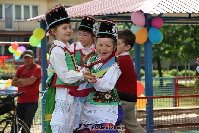 Jubileusz 40-lecia istnienia Przedszkola Miejskiego nr 7 Tęczowa Kraina w Ostrołęce [02.06.2016] - zdjęcie #87 - eOstroleka.pl