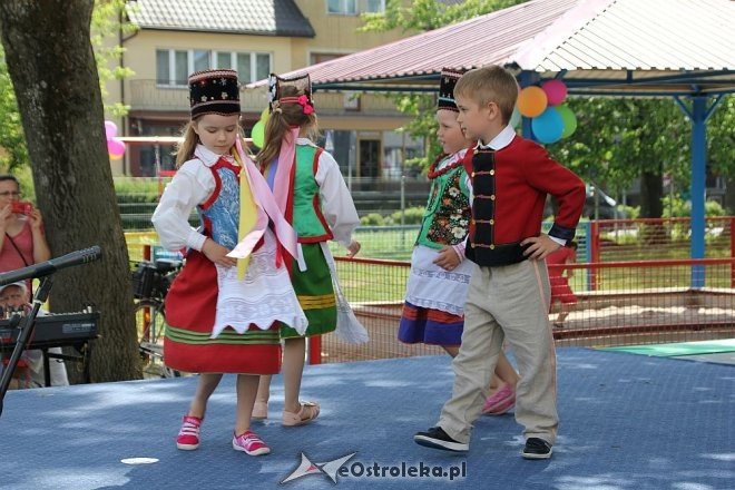 Jubileusz 40-lecia istnienia Przedszkola Miejskiego nr 7 Tęczowa Kraina w Ostrołęce [02.06.2016] - zdjęcie #91 - eOstroleka.pl