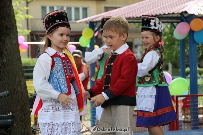 Jubileusz 40-lecia istnienia Przedszkola Miejskiego nr 7 Tęczowa Kraina w Ostrołęce [02.06.2016] - zdjęcie #97 - eOstroleka.pl