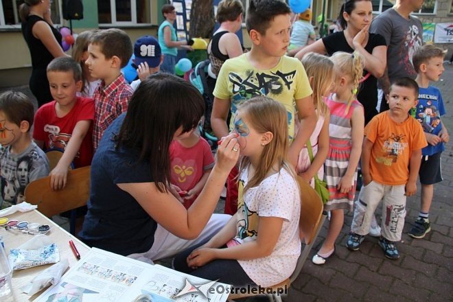 Festyn rodzinny w Szkole Podstawowej nr 4 w Ostrołęce [02.06.2016] - zdjęcie #31 - eOstroleka.pl