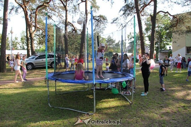 Festyn rodzinny w Szkole Podstawowej nr 4 w Ostrołęce [02.06.2016] - zdjęcie #55 - eOstroleka.pl