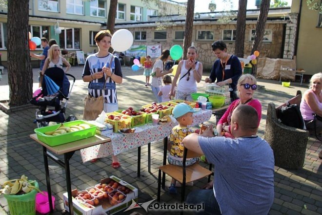 Festyn rodzinny w Szkole Podstawowej nr 4 w Ostrołęce [02.06.2016] - zdjęcie #64 - eOstroleka.pl